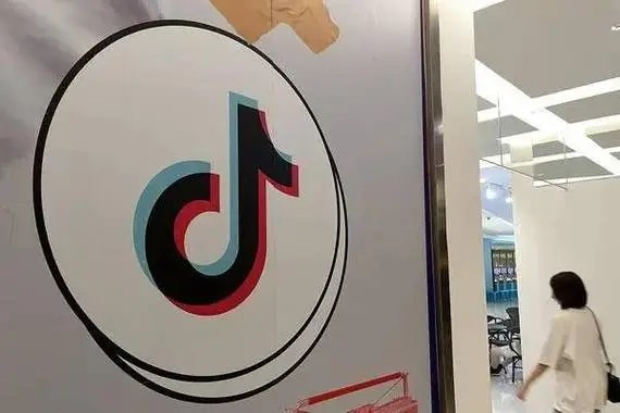 英雄联盟卖号平台哪个好？